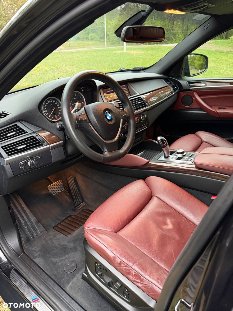 BMW X6 - 11