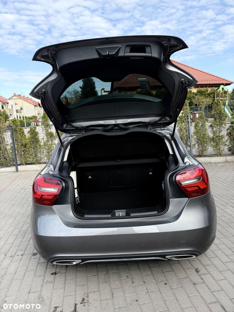 Mercedes-Benz Klasa A 180 d 7G-DCT Urban - 12