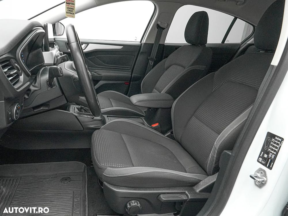 Ford Focus 1.0 EcoBoost Titanium Business - 13