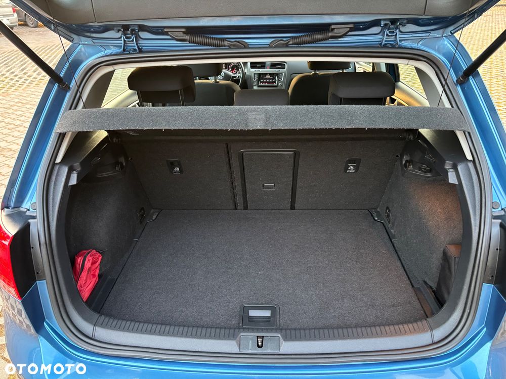 Volkswagen Golf 1.2 TSI BMT Trendline Perfectline - 23