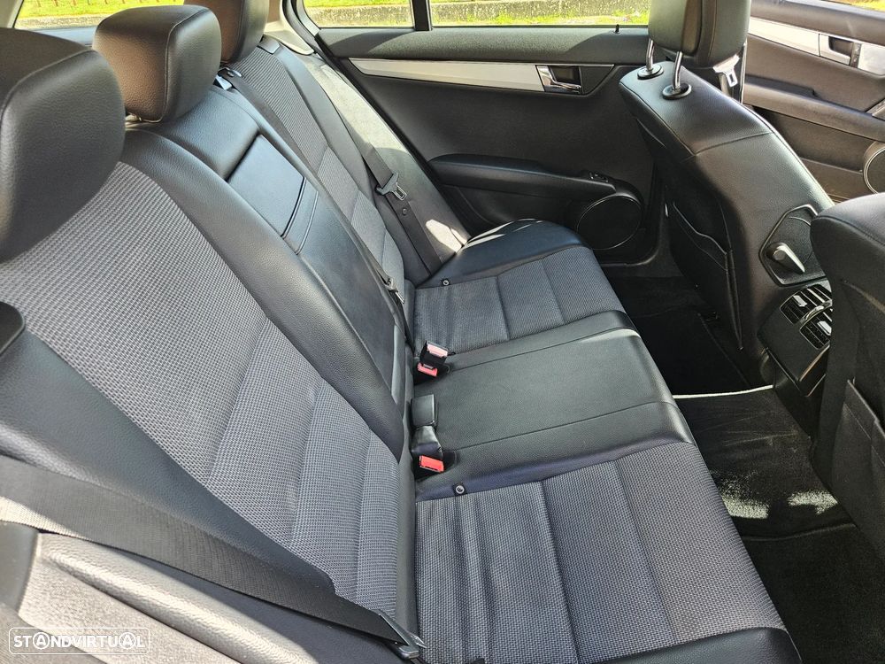 Mercedes-Benz C 220 CDi Avantgarde - 13