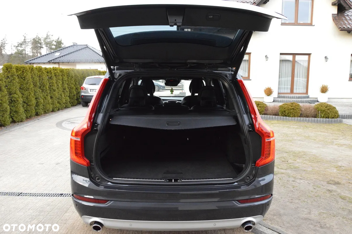 Volvo XC 90 - 28