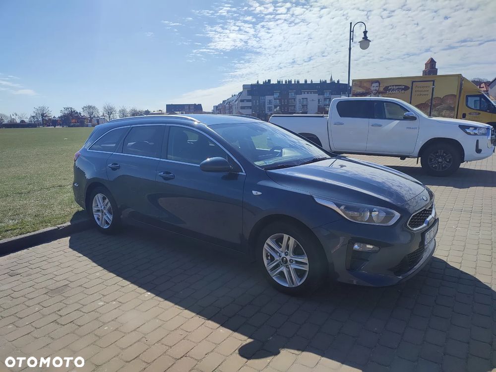 Kia Ceed 1.6 CRDi mHEV GT-Line DCT - 2