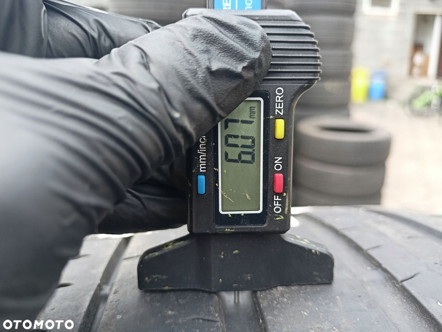 275/30R20 Pirelli P Zero PZ4 XL opona pojedynka lato 6mm - 3