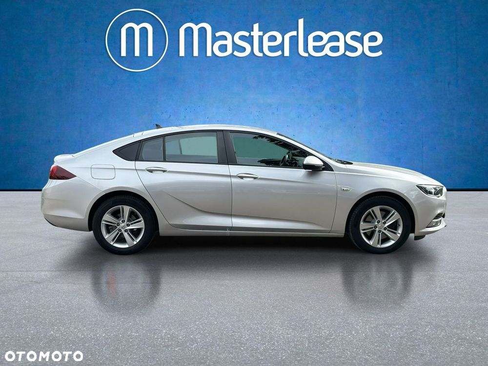 Opel Insignia - 4
