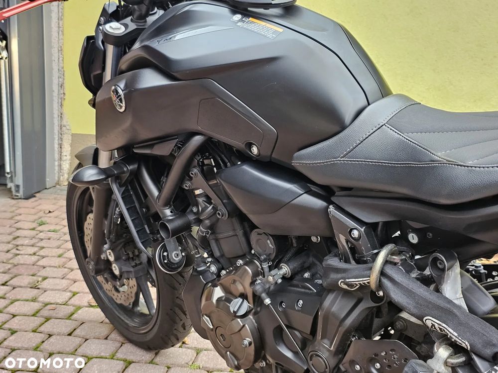 Yamaha MT - 10
