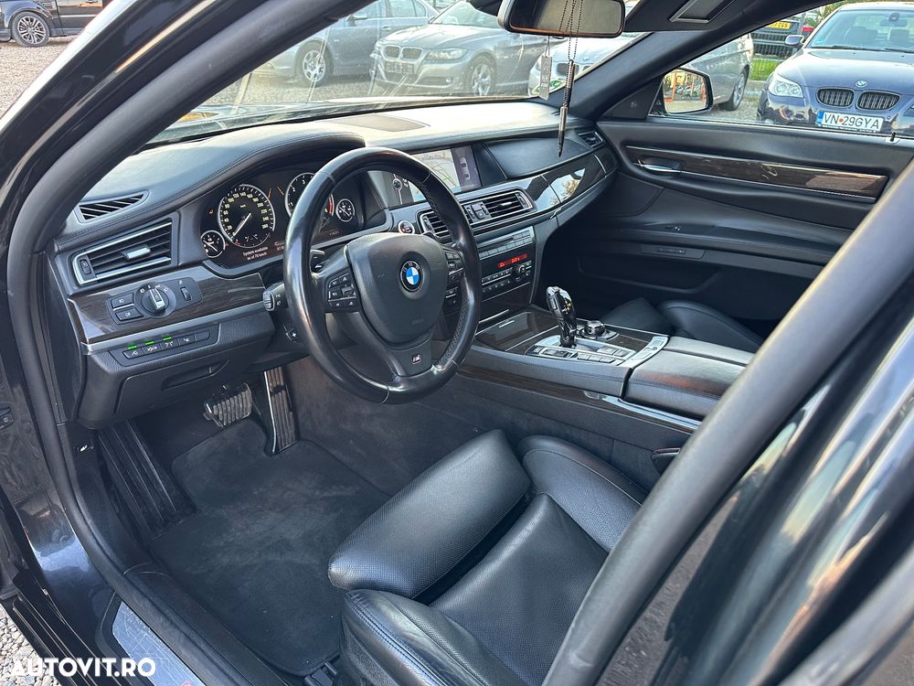 BMW Seria 7 740d xDrive Aut. - 7