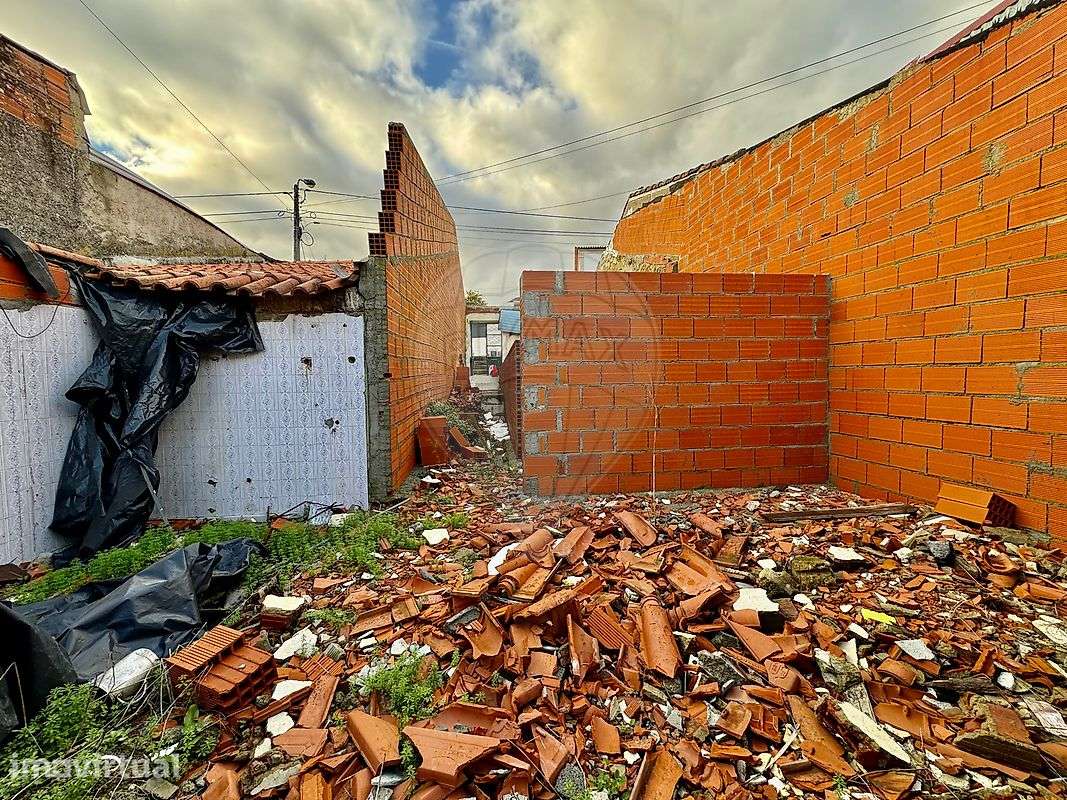 Moradia T2 para venda - Grande imagem: 3/20