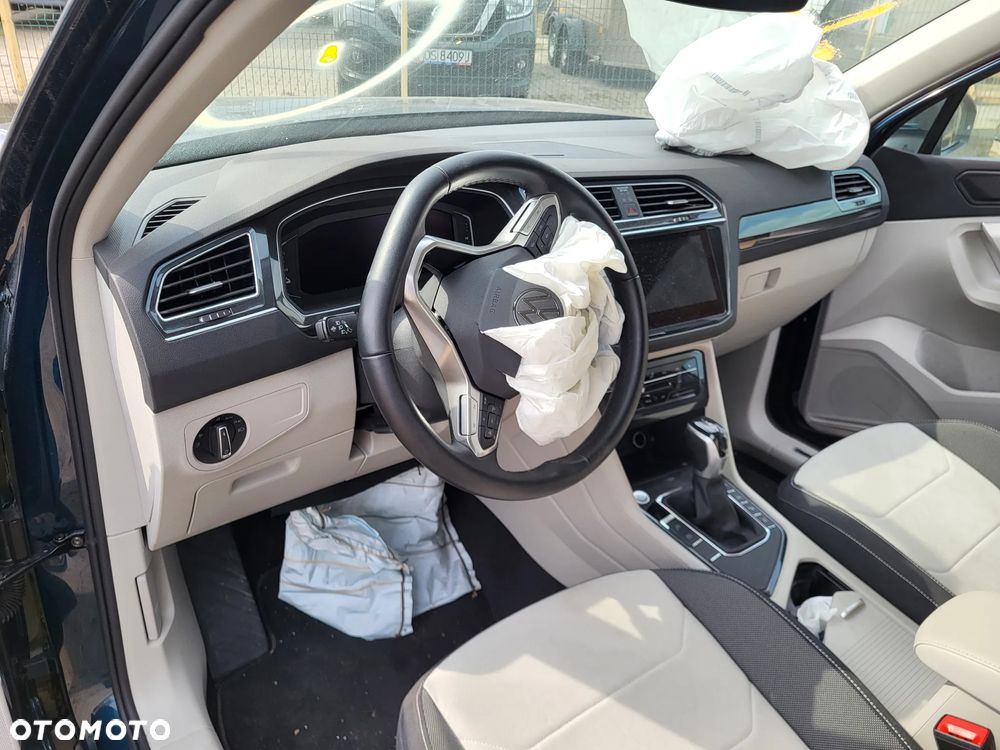 Volkswagen Tiguan 1.4 eHybrid OPF DSG Elegance - 38