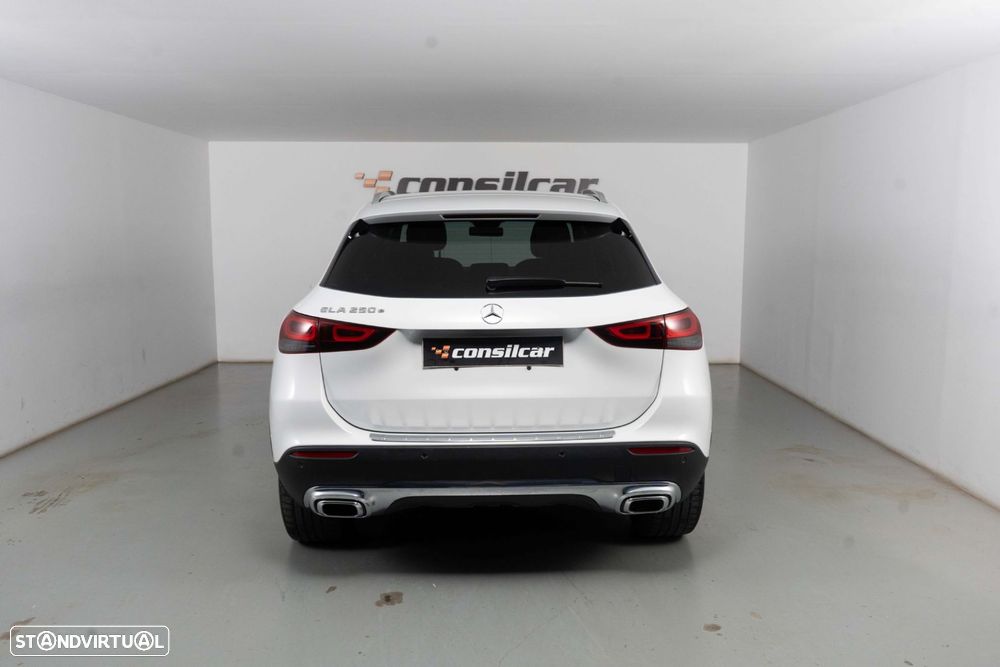Mercedes-Benz GLA 250 e - 6