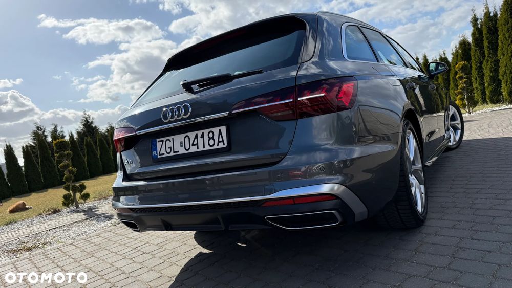 Audi A4 Avant 30 TDI S tronic S line - 5