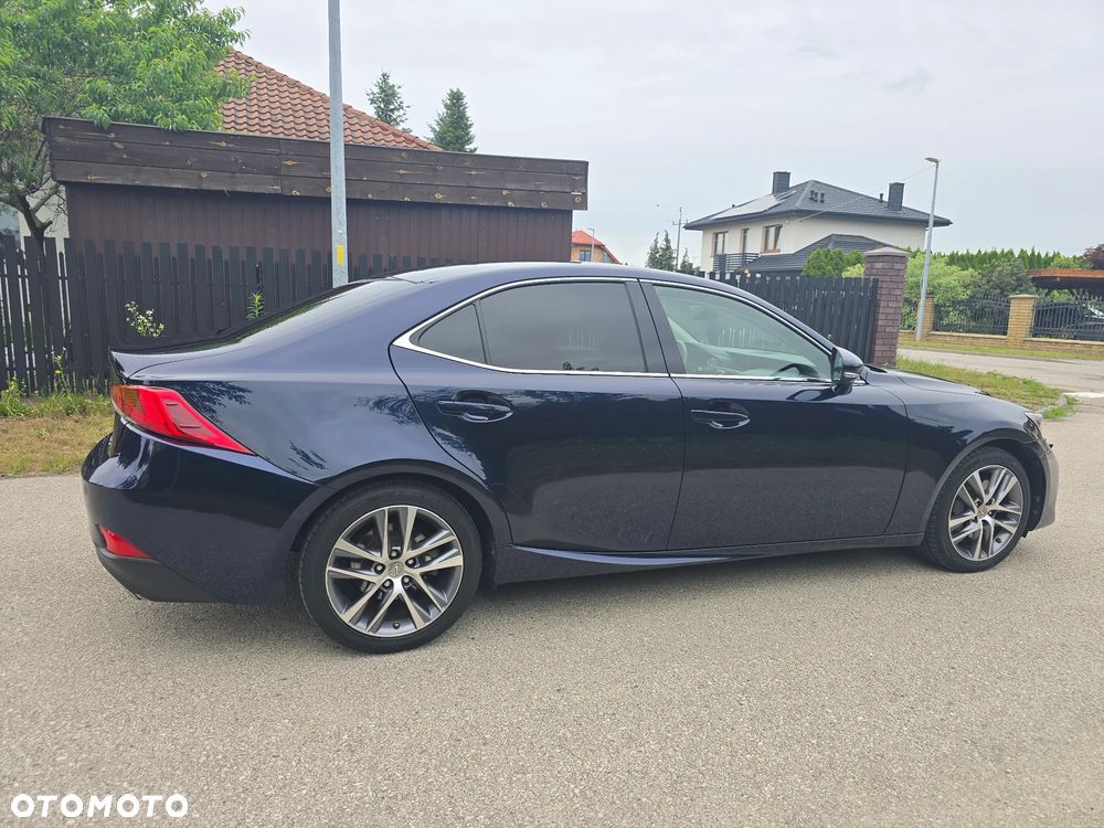 Lexus IS 200t / 300 Prestige - 5