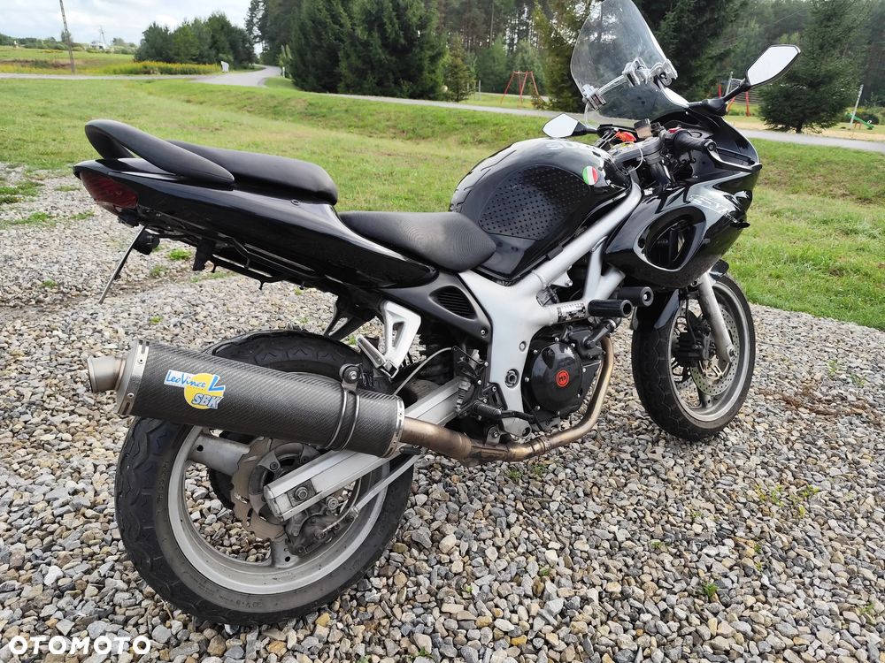 Suzuki SV - 12