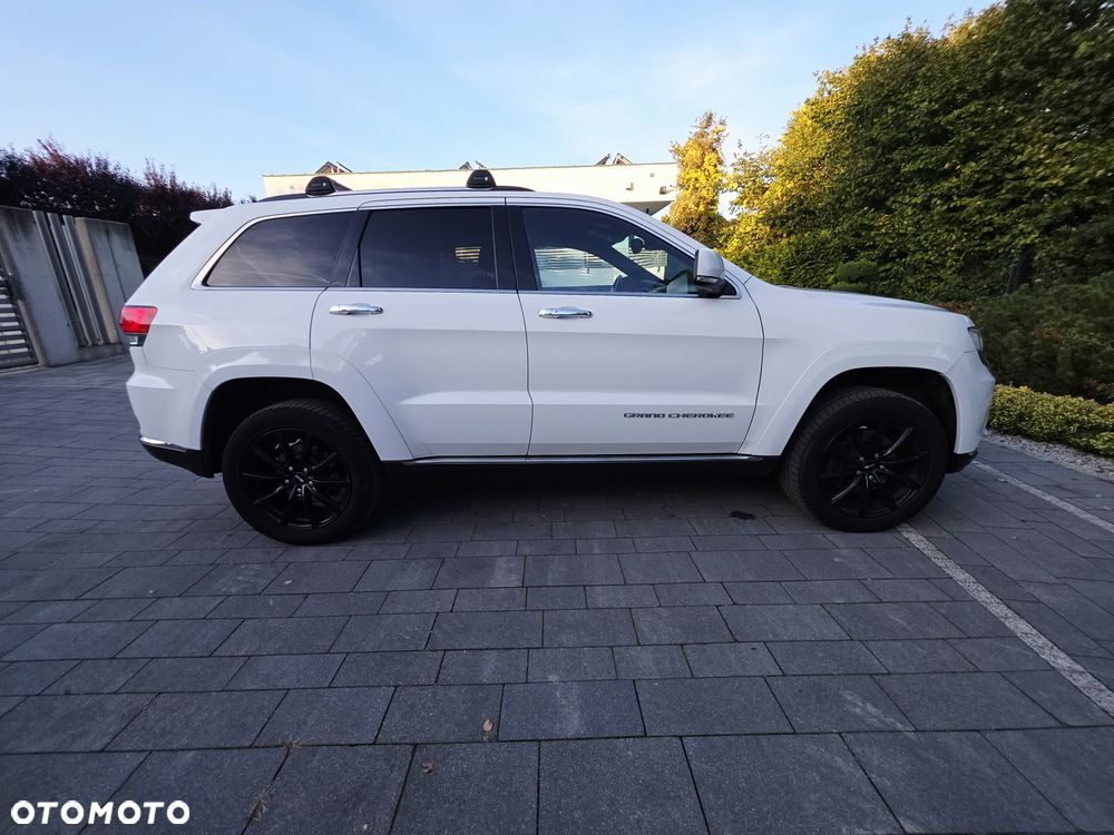 Jeep Grand Cherokee - 4