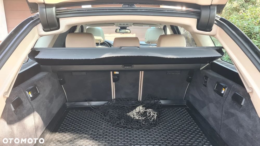 BMW Seria 5 520i Luxury Line - 8