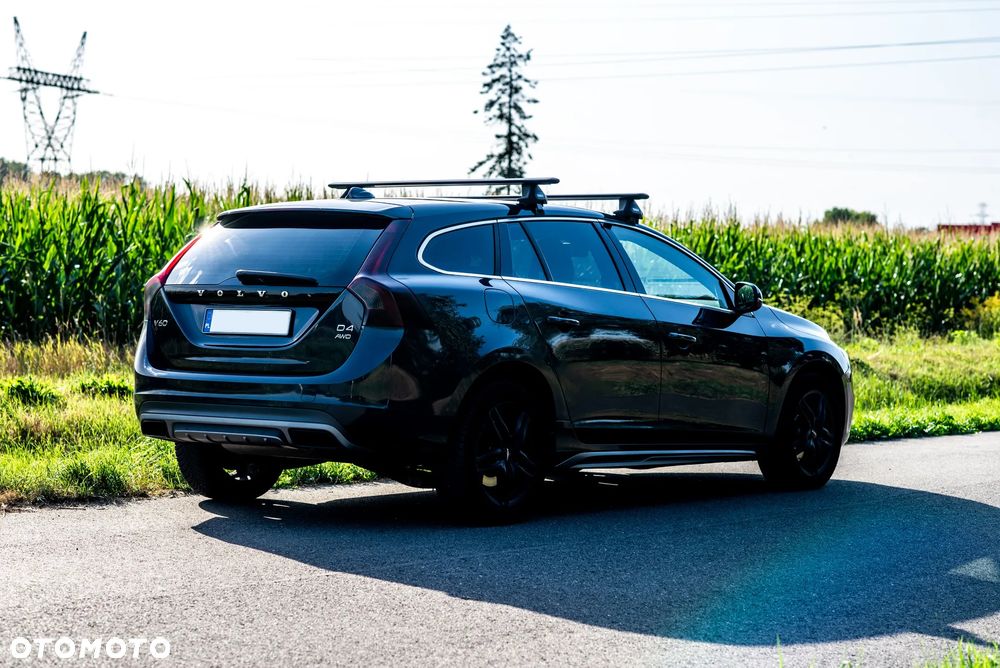 Volvo V60 D4 AWD Momentum - 3