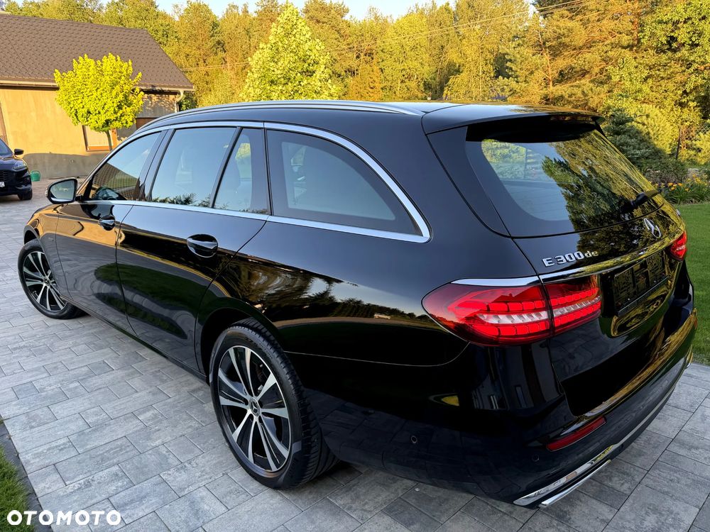 Mercedes-Benz Klasa E 300 de 4-Matic Avantgarde - 16