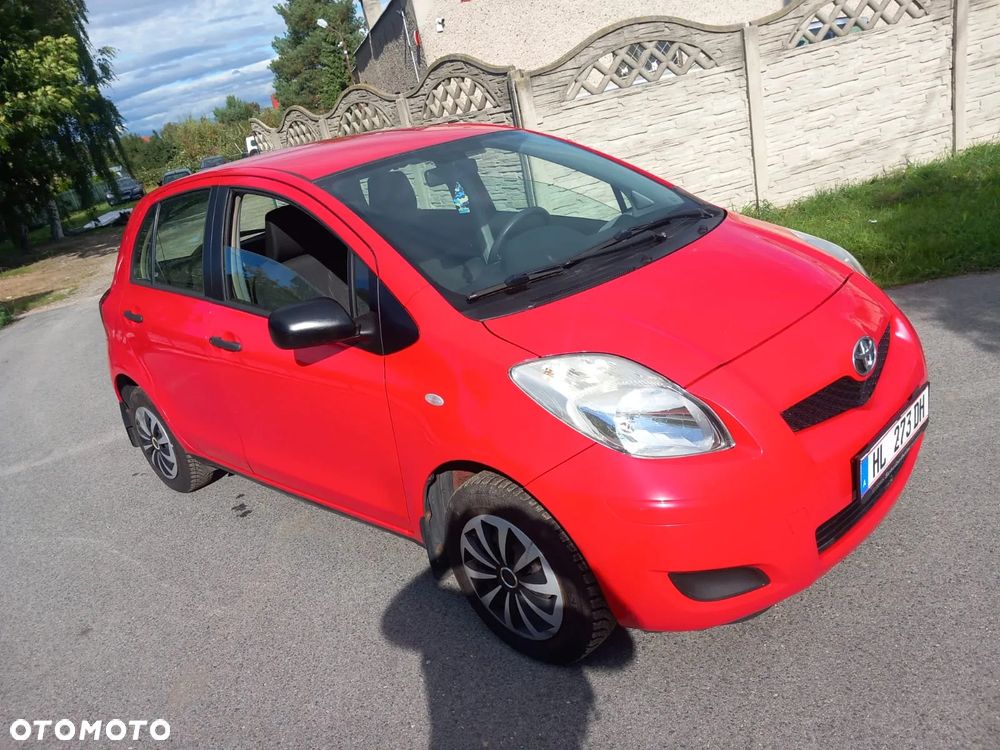 Toyota Yaris - 2