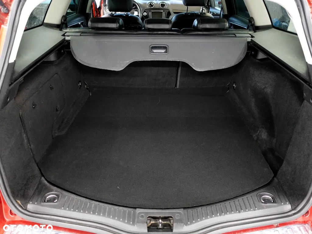 Ford Mondeo - 39