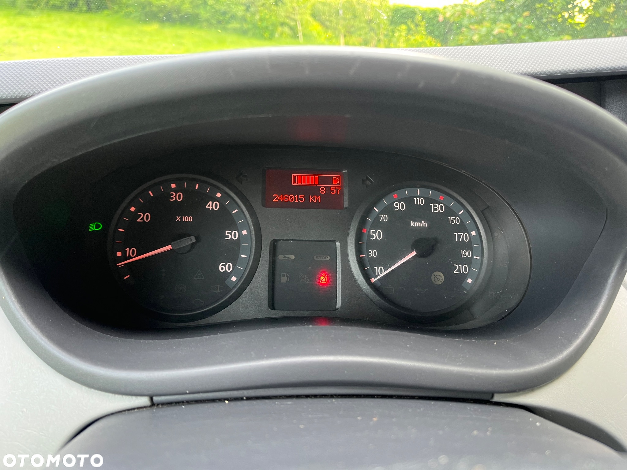 Renault Trafic - 23