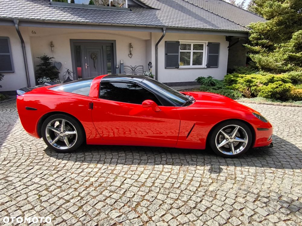Chevrolet Corvette - 7
