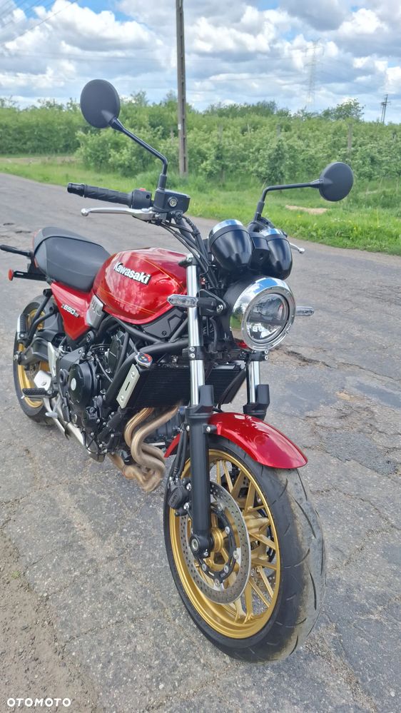 Kawasaki Z 650 RS - 23