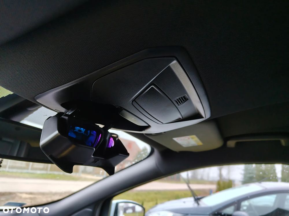 Ford Kuga 2.0 TDCi FWD ST-Line - 36