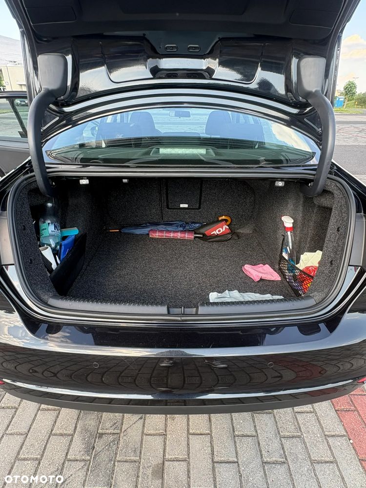 Volkswagen Jetta 1.4 TSI Comfortline - 17