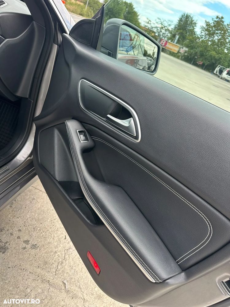 Mercedes-Benz CLA 180 - 17