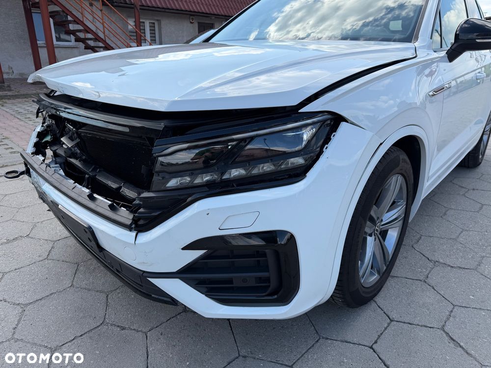 Volkswagen Touareg 3.0 V6 TDI SCR 4Motion Automatik R-Line - 10