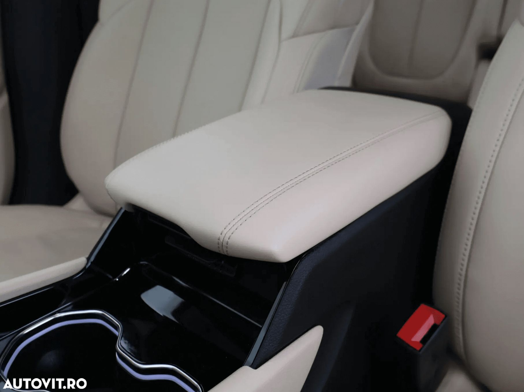 Jeep Grand Cherokee - 20