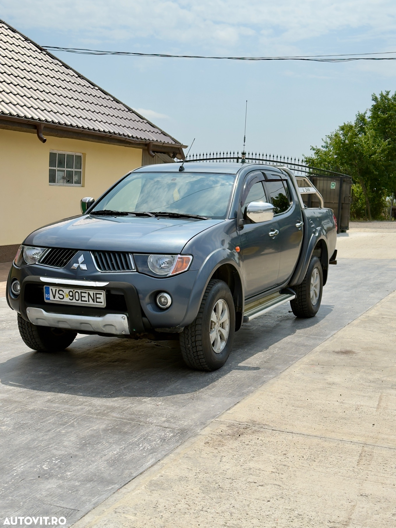 Mitsubishi L200 - 2