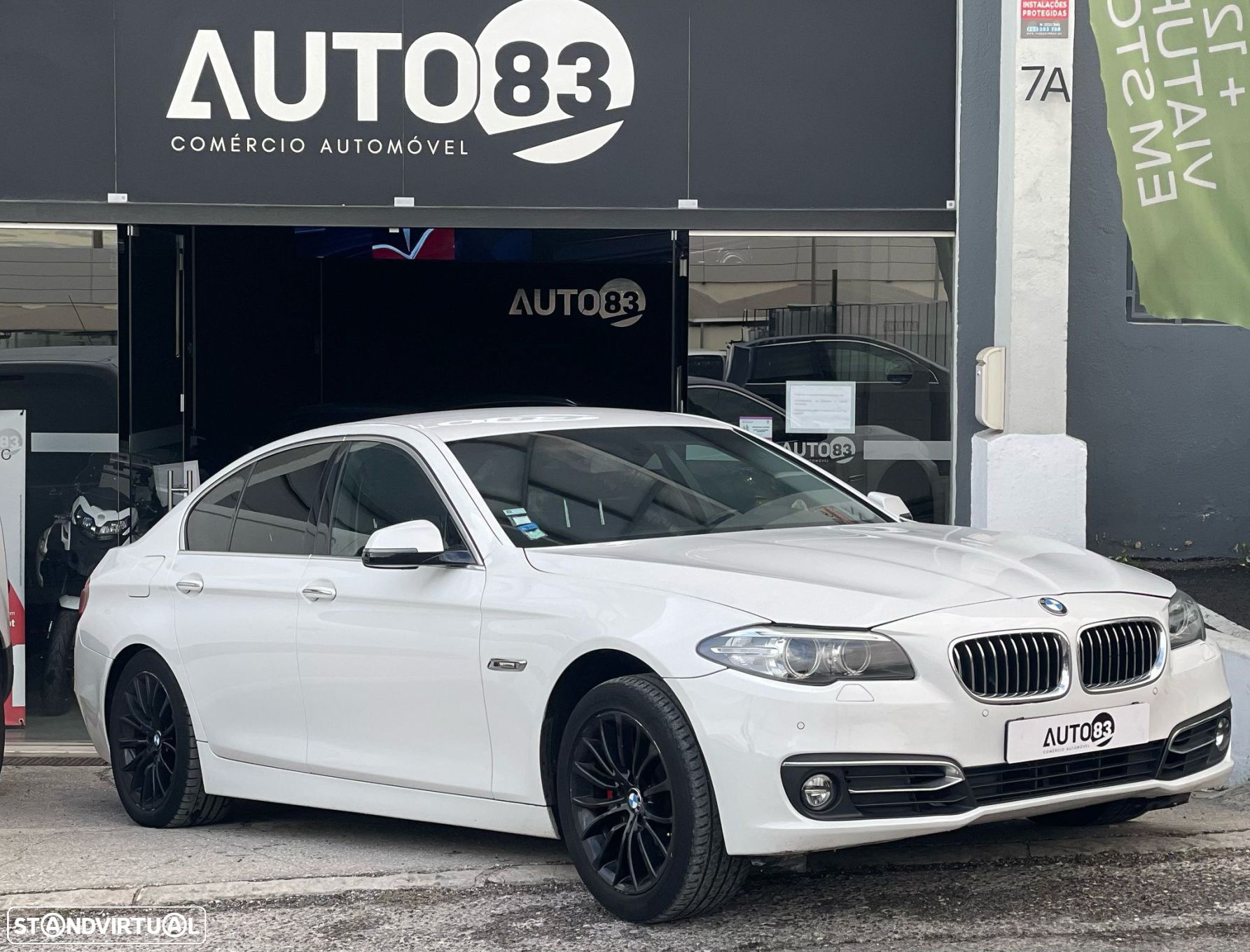 BMW 520 d Exclusive Auto 123g - 1