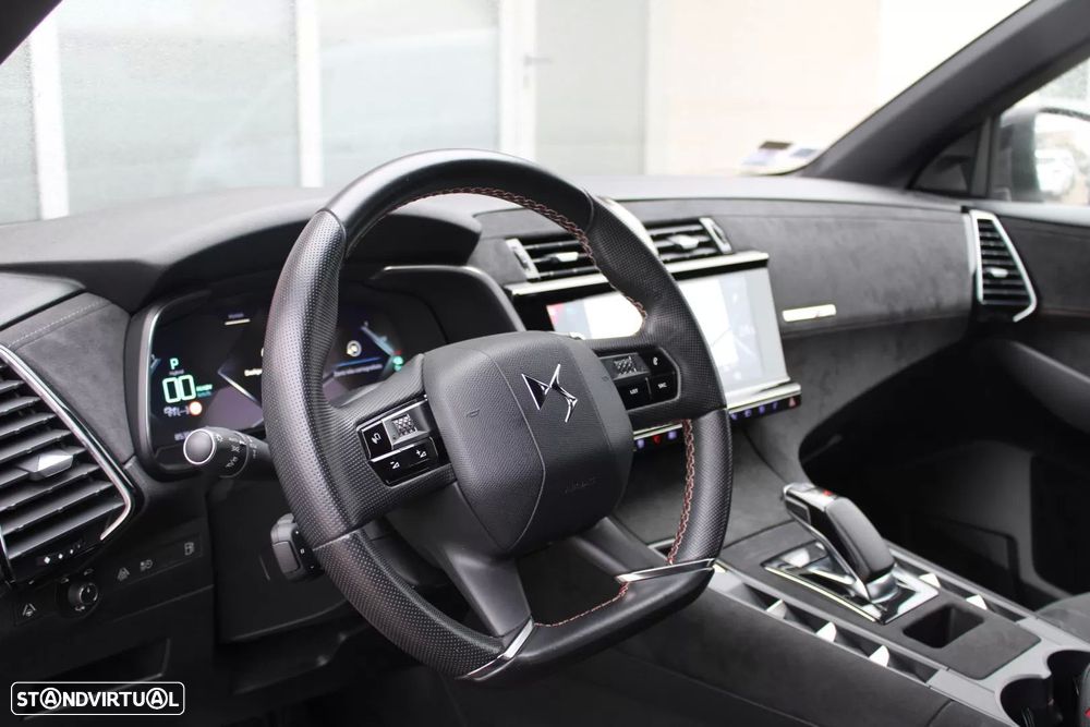 DS DS7 Crossback E-Tense Performance Line EAT8 - 24
