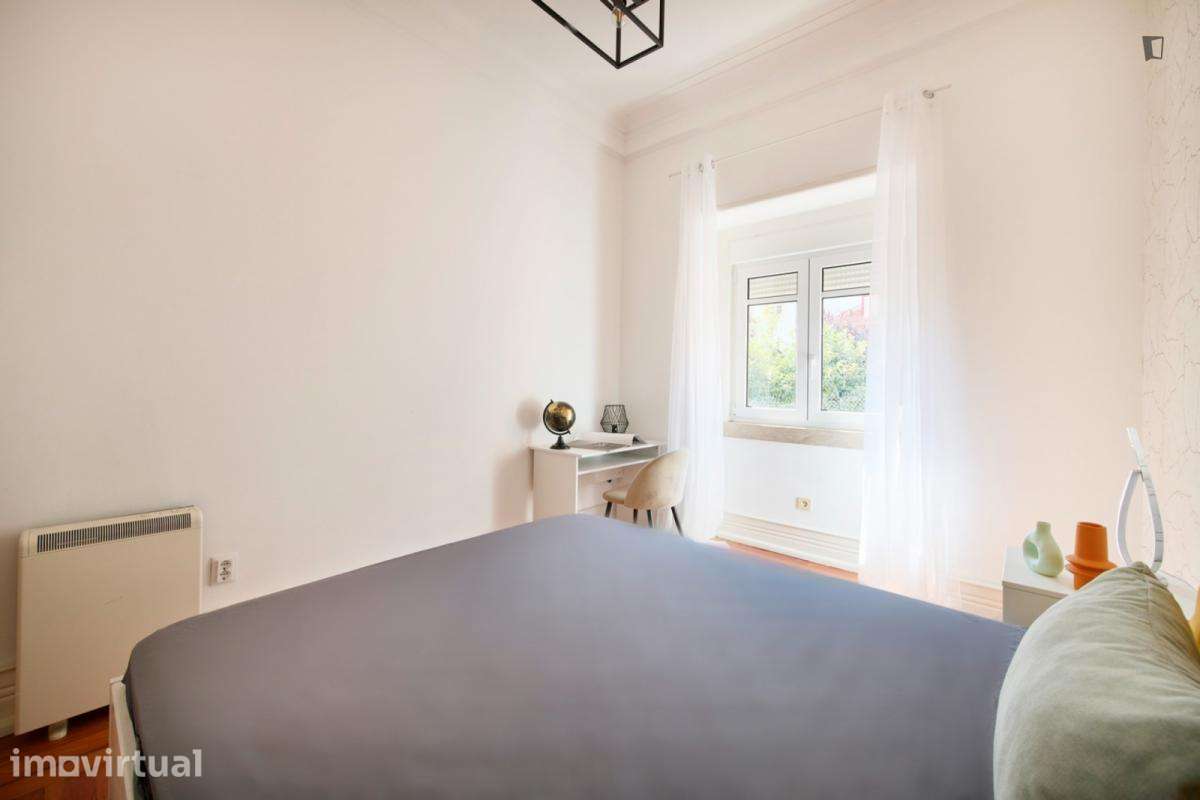 Quarto - localizado em Rato Lisbon - Grande imagem: 5/37