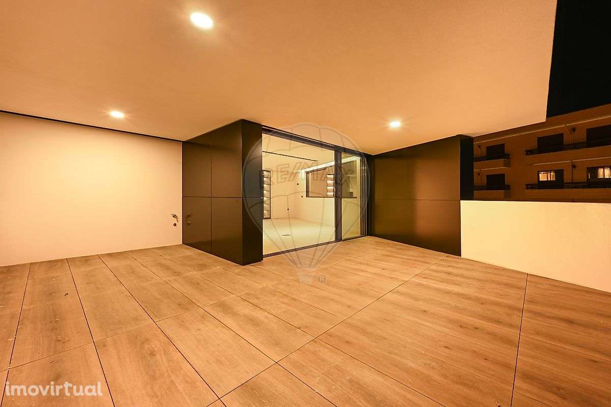 Apartamento T4 para venda - Grande imagem: 2/50