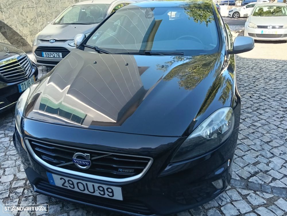 Volvo V40 1.6 D2 R-Design — fotografia 29