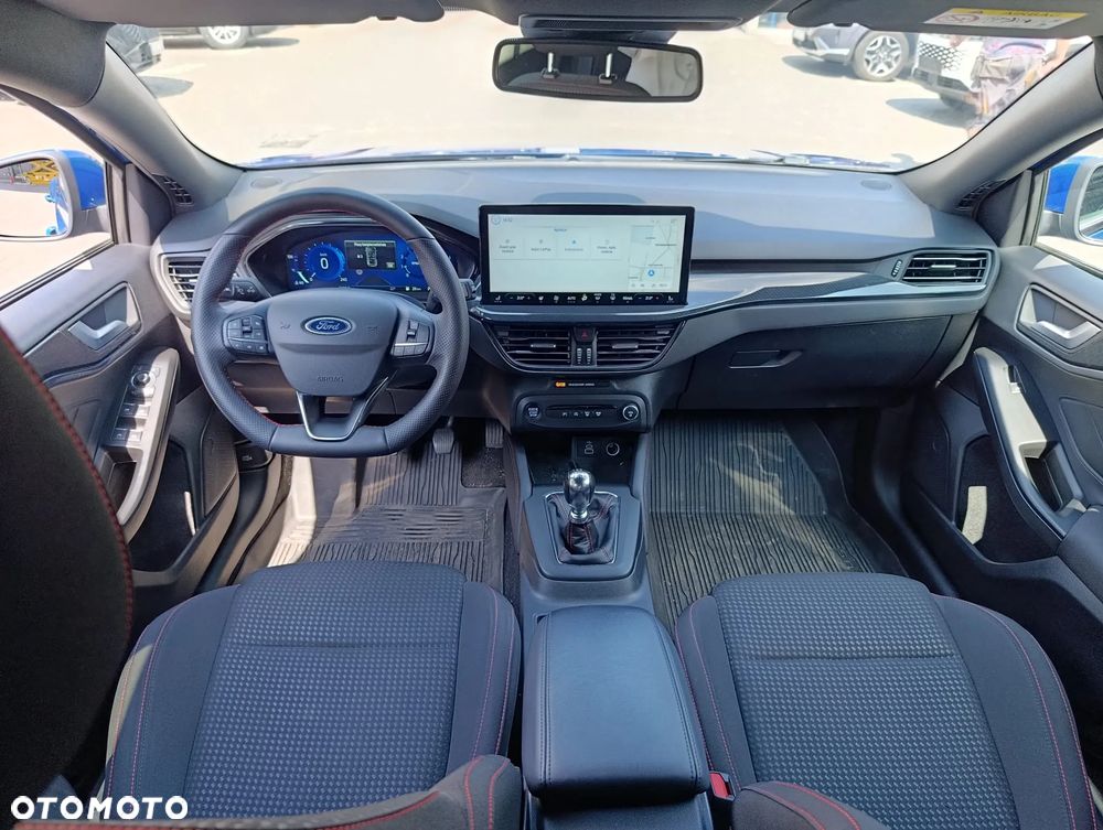 Ford Focus 1.0 EcoBoost mHEV ST-Line X - 16
