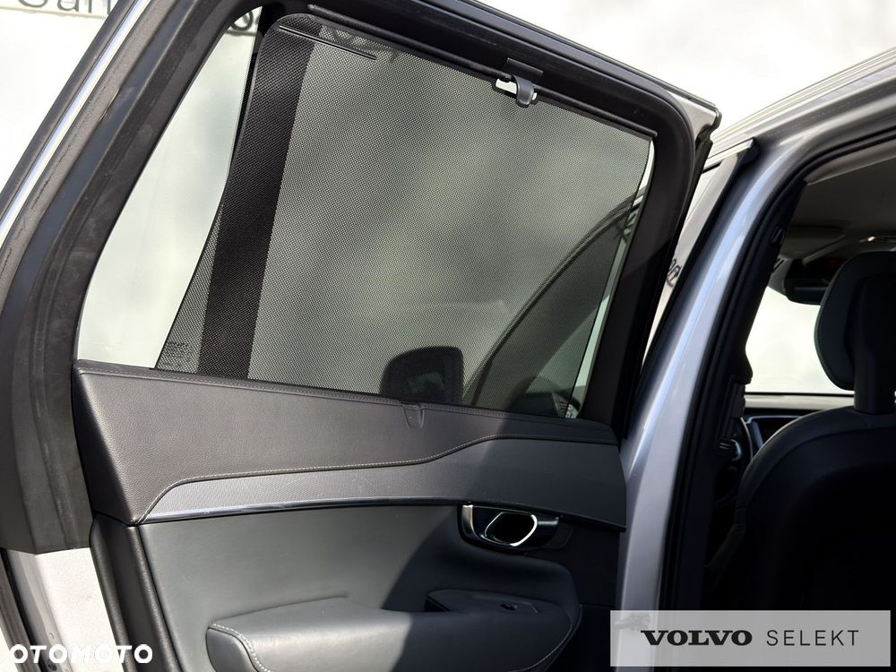 Volvo XC 90 - 13