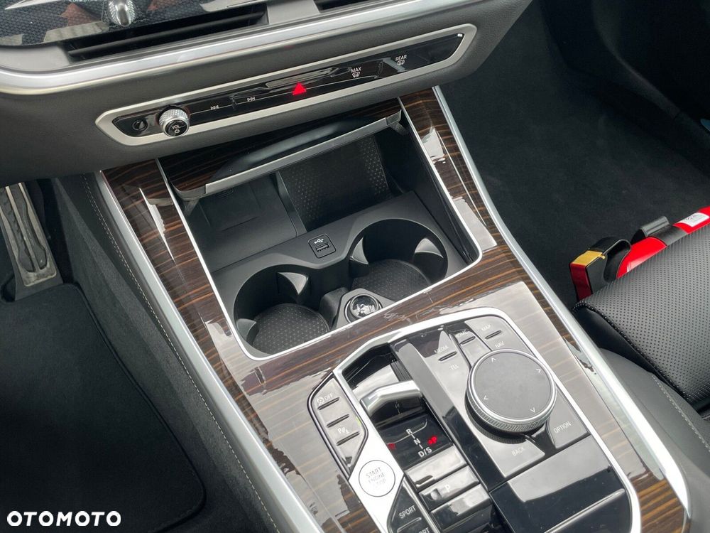 BMW X5 - 28