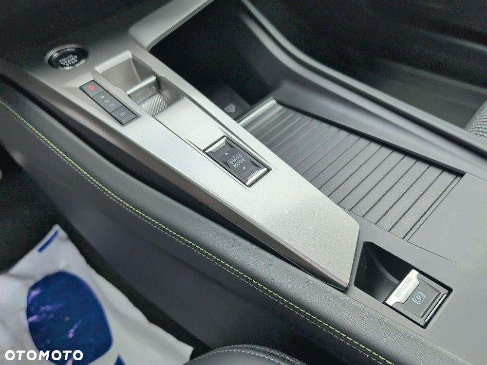 Peugeot 308 1.2 PureTech GT S&S EAT8 - 14