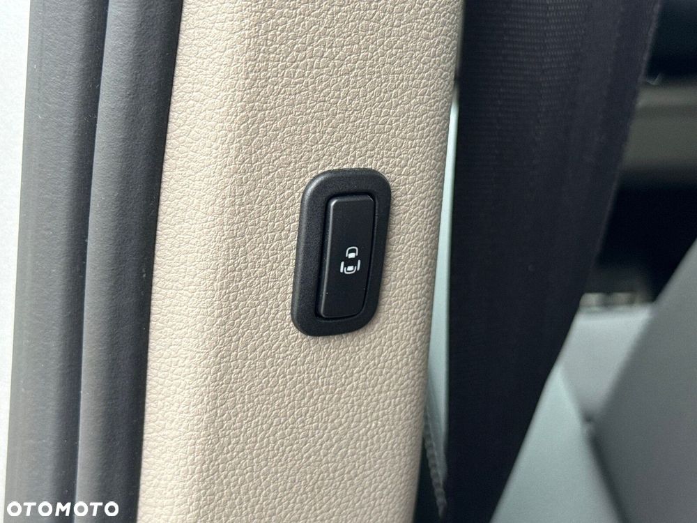 Volkswagen Multivan 2.0 TSI L2 Style DSG - 35