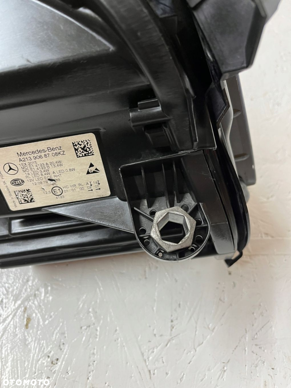 MERCEDES E-KLASA 213 W213 FULL LED LAMPA PRZEDNIAFV WYS 24H - 7