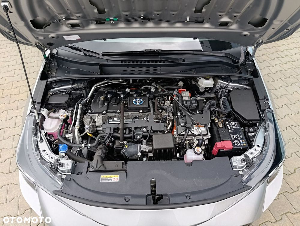 Toyota Corolla 1.8 Hybrid Comfort - 32