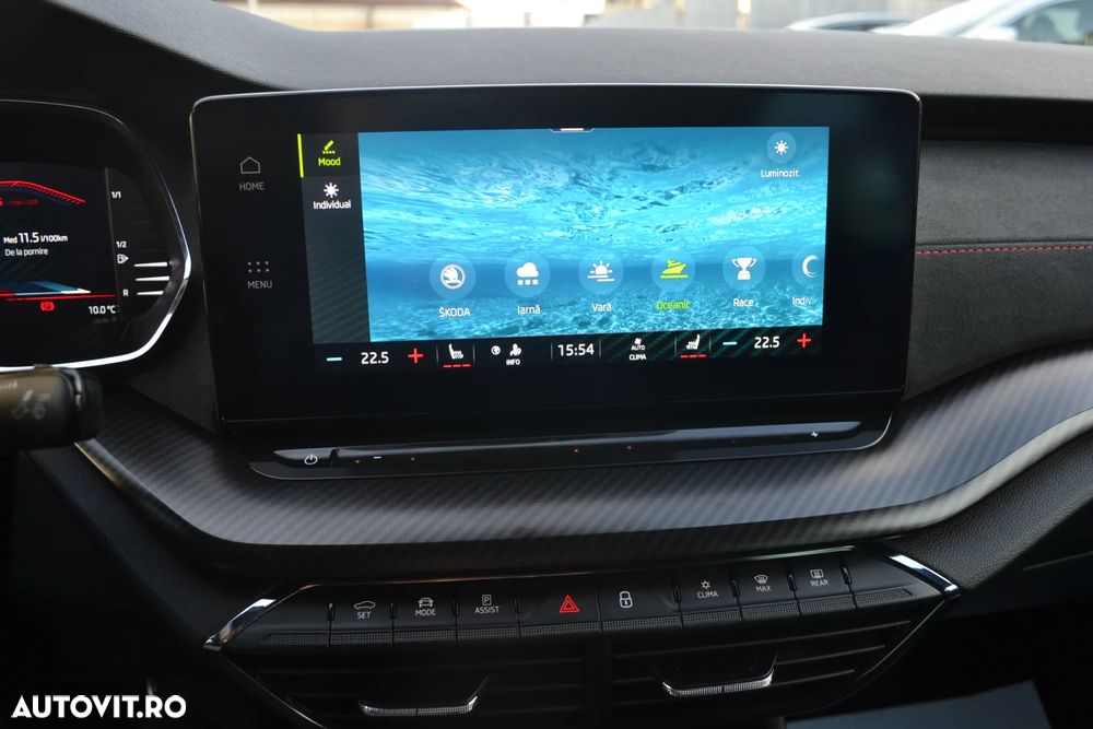 Skoda Octavia 2.0 TDI DSG 4X4 RS - 24