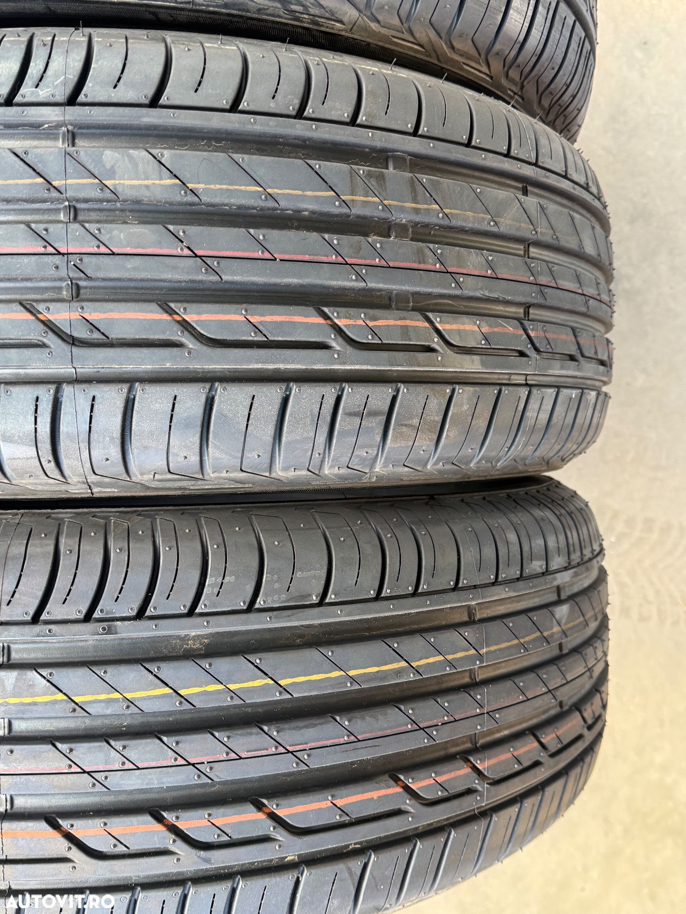 Vând 4 anvelope 215/60/17 bridgestone de vară noi - 3