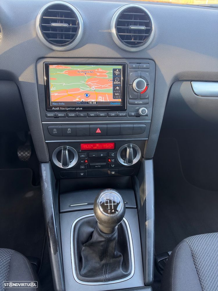 Audi A3 Sportback - 11