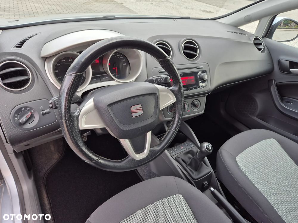 Seat Ibiza 1.4 16V Sport - 29