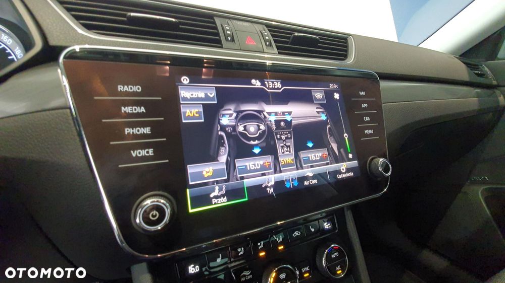 Skoda Superb 2.0 TDI SCR 4x4 Style DSG - 25