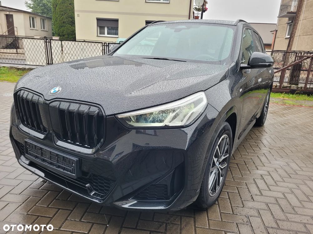 BMW X1 sDrive18i M Sportpaket - 1